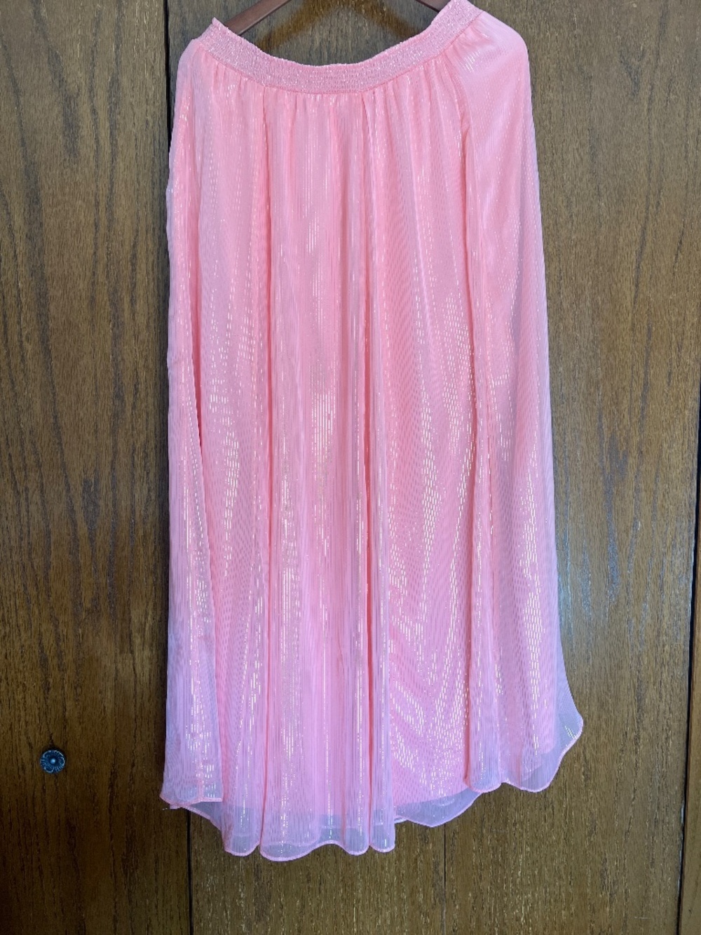 Beautiful peach colored maxi skirt with gold stripes